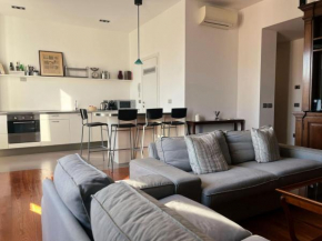 Amazing 2BR with Fantastic View in Porta Venezia